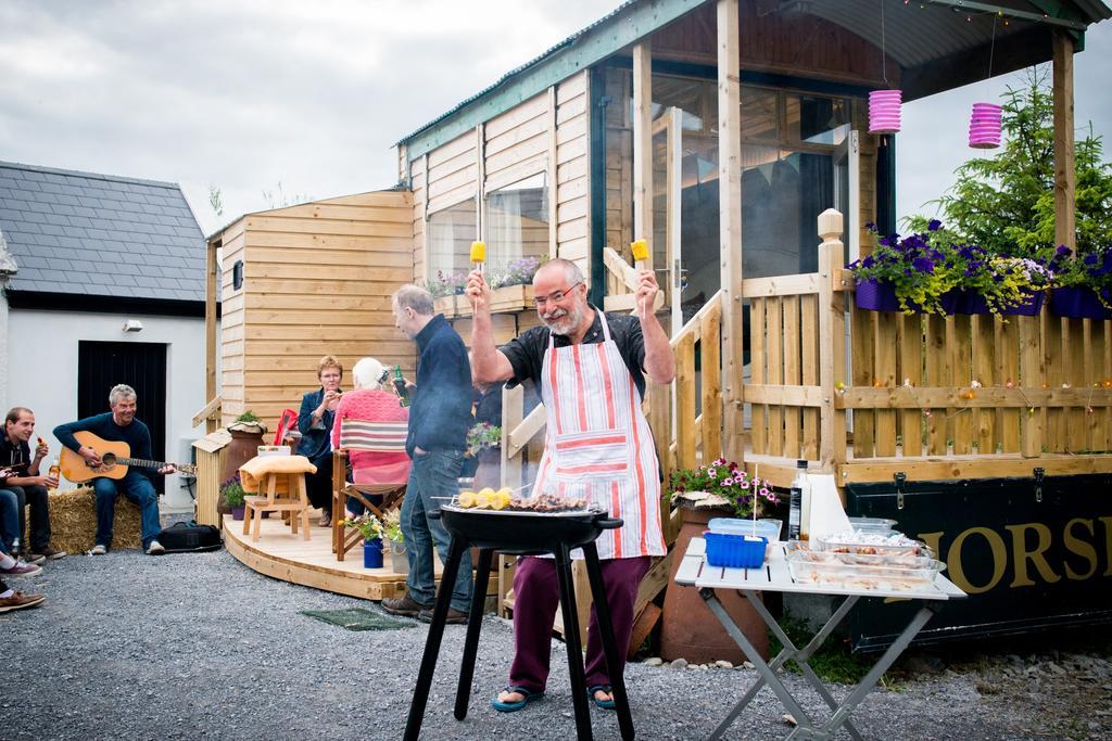 Burren Glamping Vila Kilfenora Exterior foto
