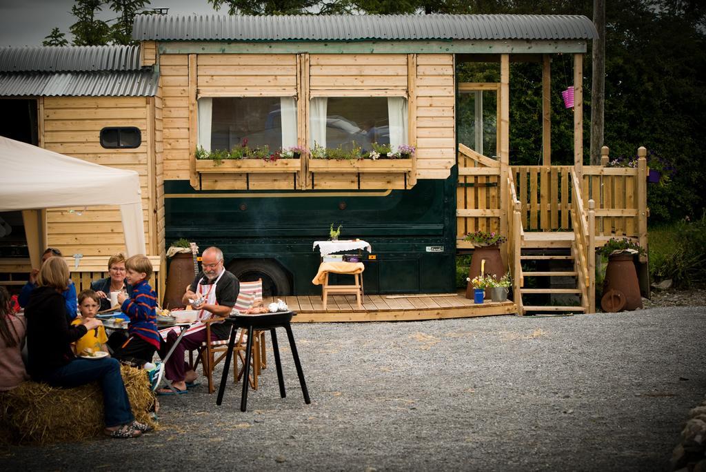 Burren Glamping Vila Kilfenora Exterior foto